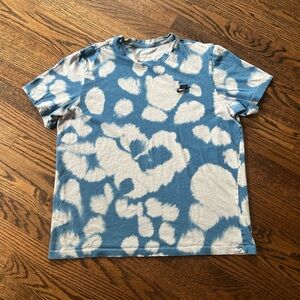 Nike Blue and White Casual Tee